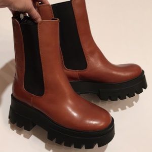 NWT GB GIANNI BINI CHUNKY HEEL BOOTS PULL ON 6.5